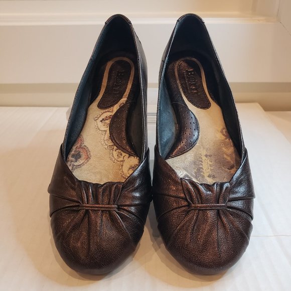 Born Adele Ballet Flats Metallic Bronze Leather Slip On Size 7/38 - Picture 2 of 9